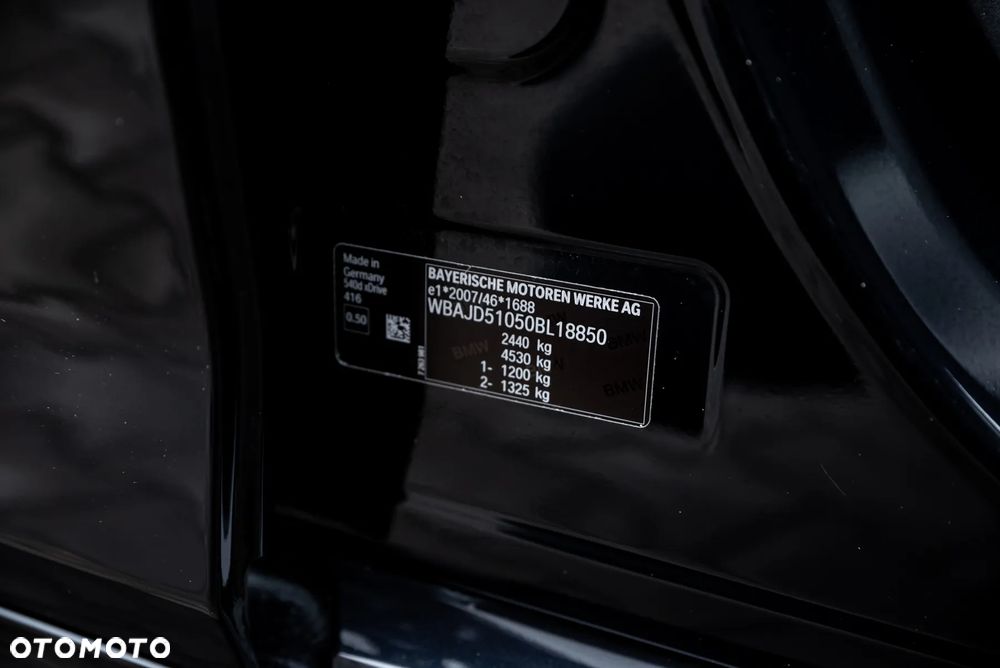 BMW Seria 5 540d xDrive M Sport Edition - 40