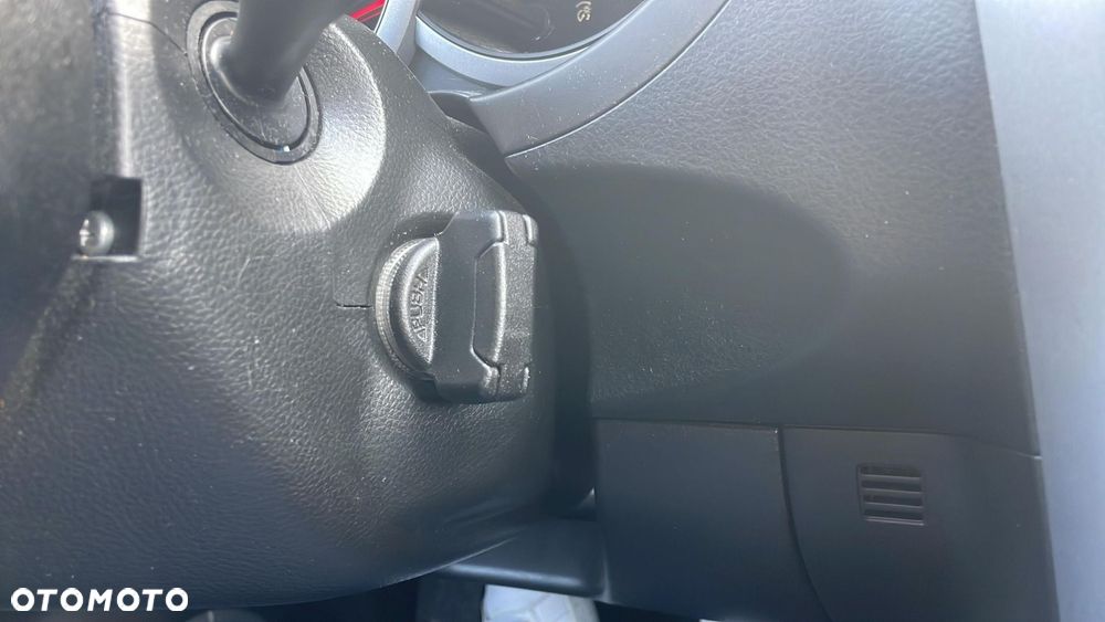 Suzuki Grand Vitara 2.4 Premium EU5 - 17