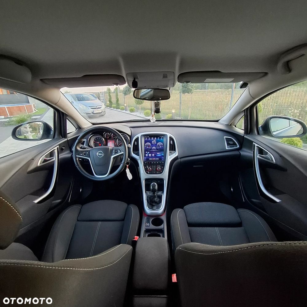 Opel Astra - 25