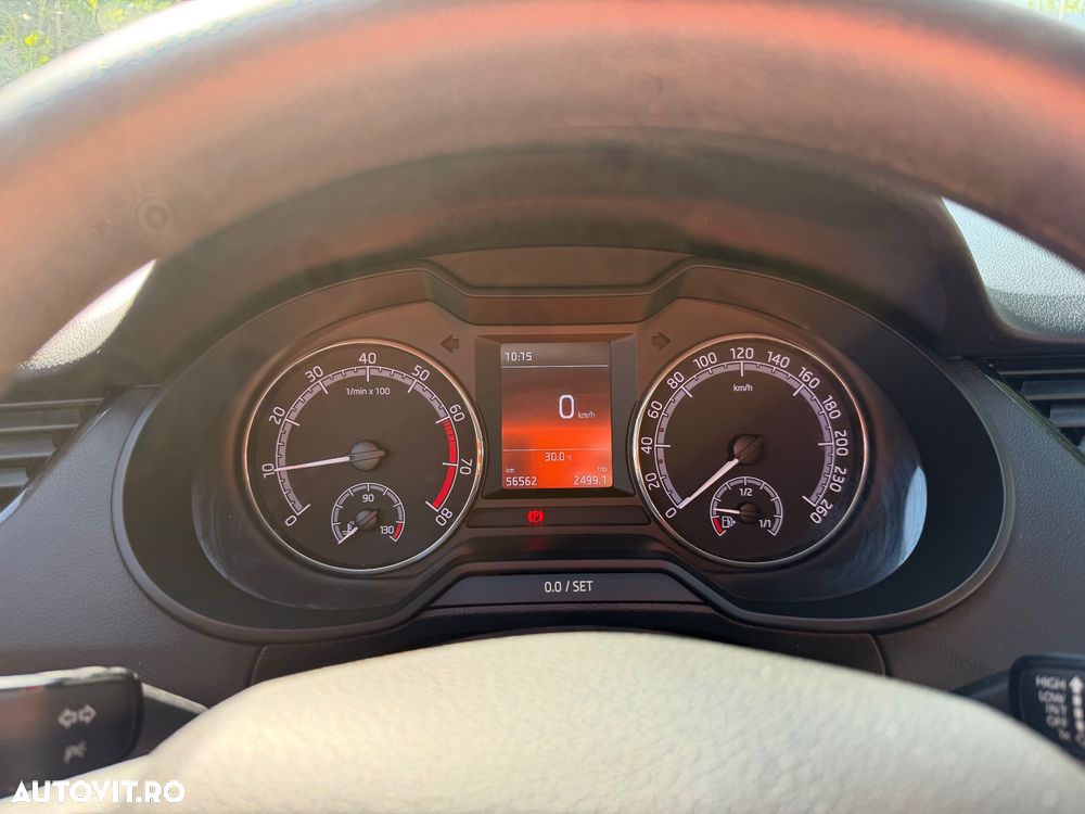 Skoda Octavia 1.0 TSI Avantaj - 8