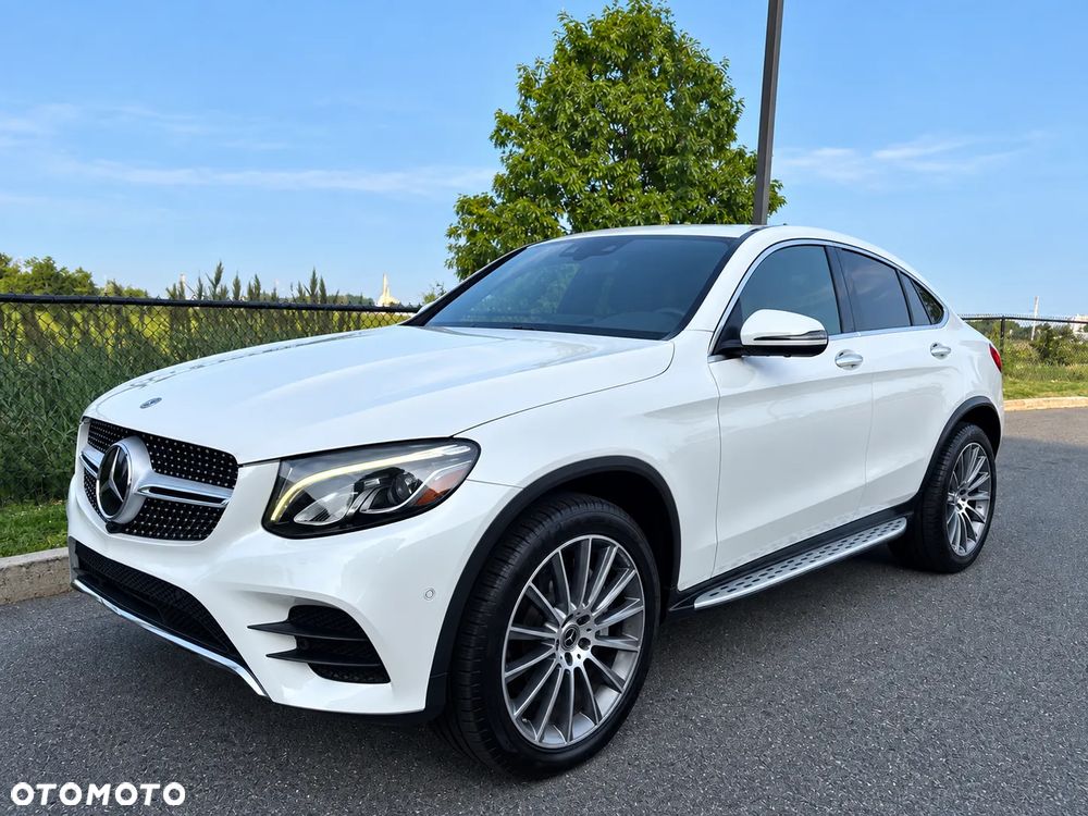 Mercedes-Benz GLC 300 4Matic 9G-TRONIC Edition Avantgarde - 1