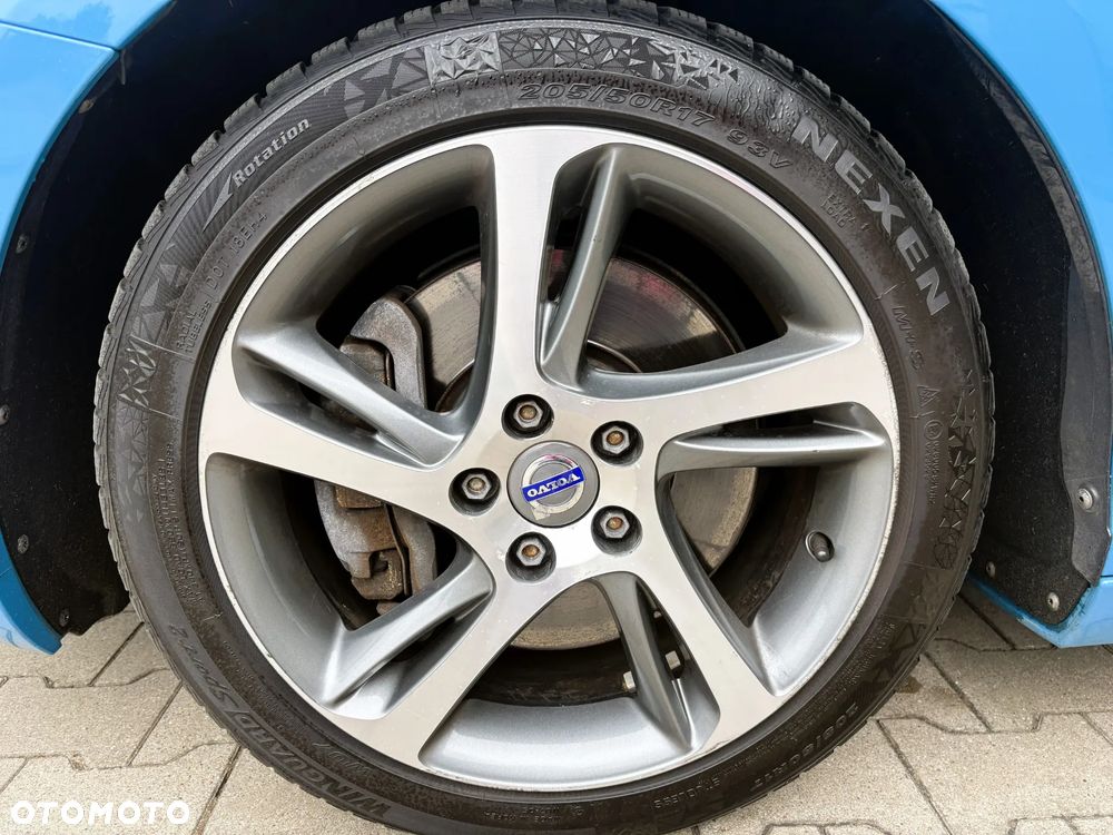 Volvo V40 D4 Drive-E R-Design Kinetic - 20
