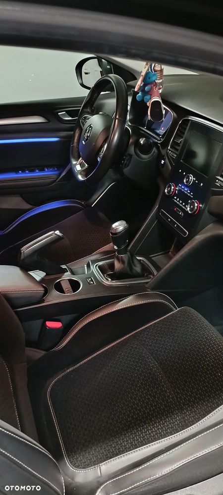 Renault Megane - 18
