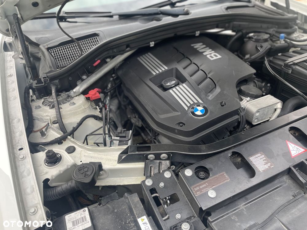 BMW X3 28i xDrive - 22
