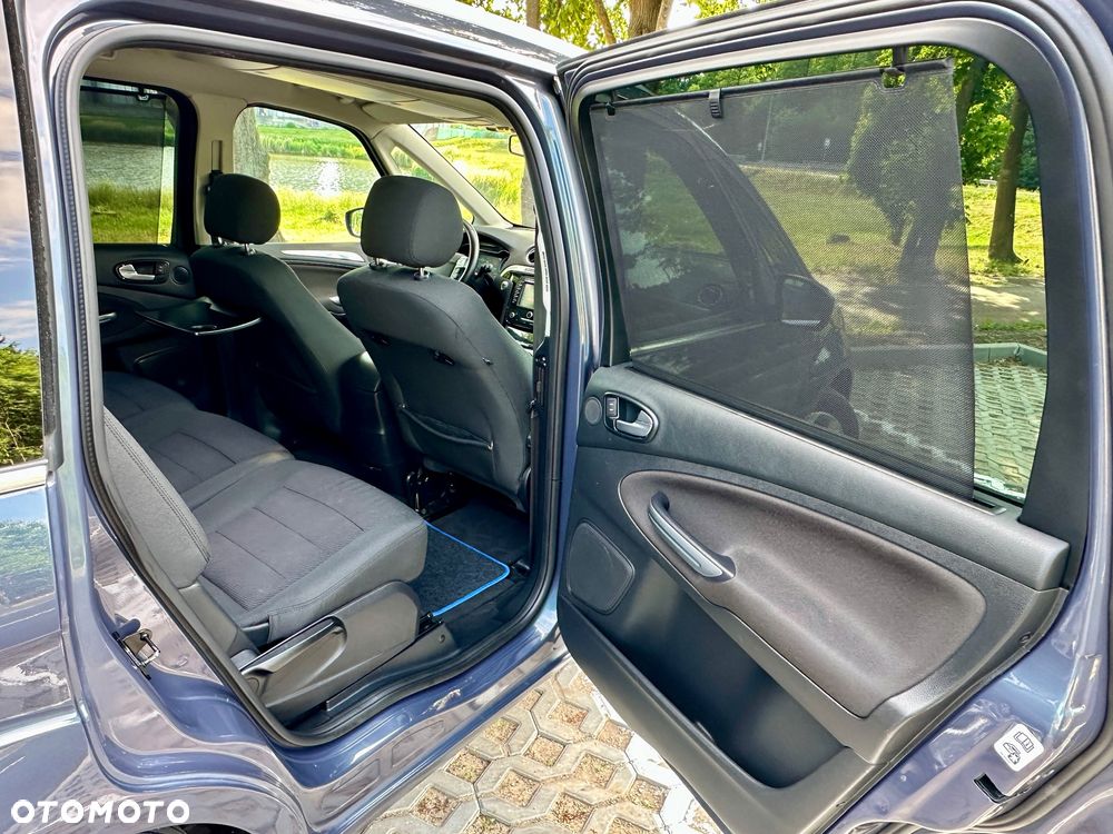 Ford Galaxy 2.0 TDCi DPF Business Edition - 8