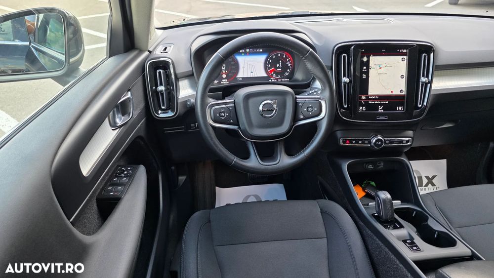 VOLVO XC40 2021 — imagine 12