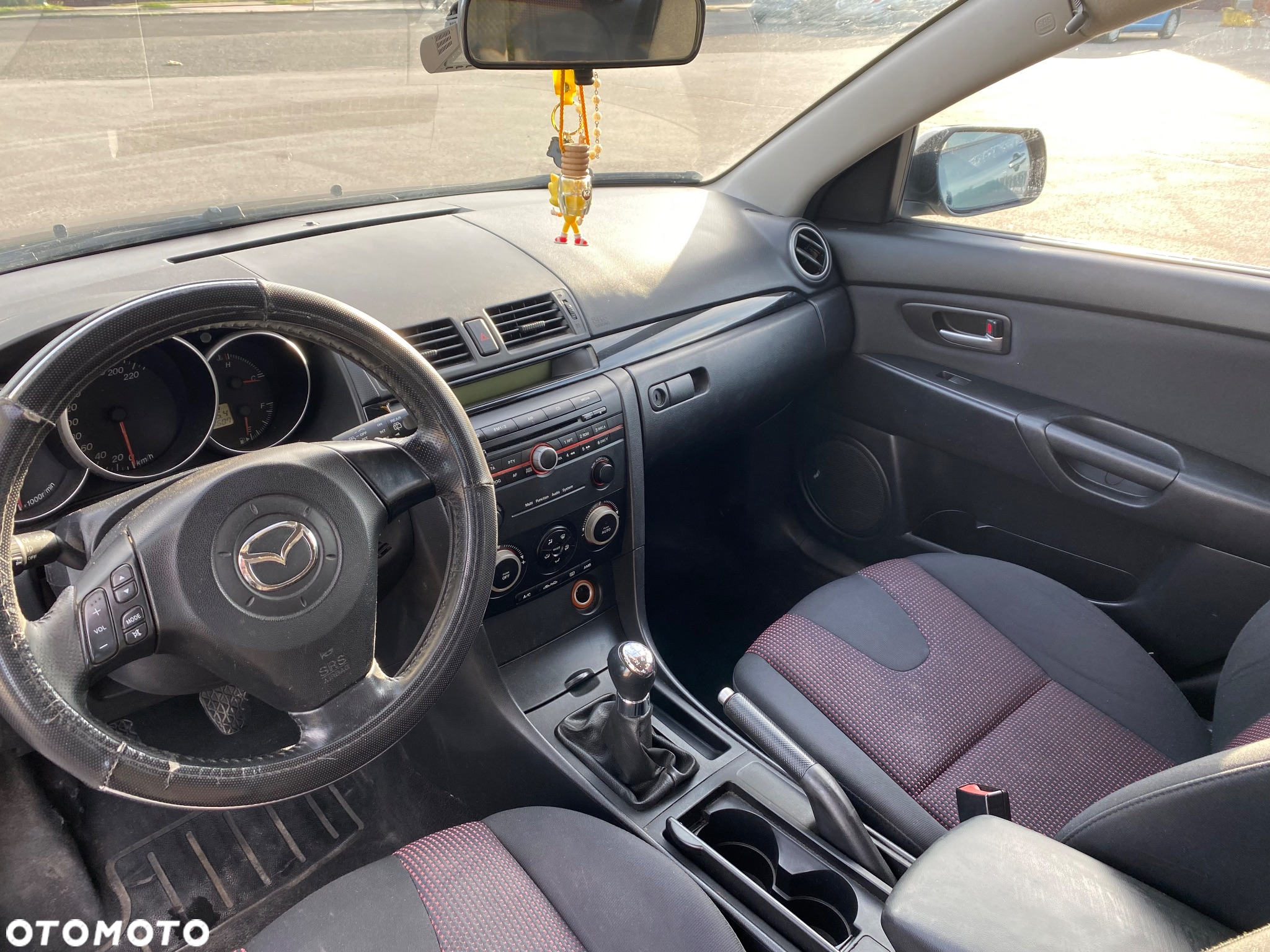 Mazda 3 - 8