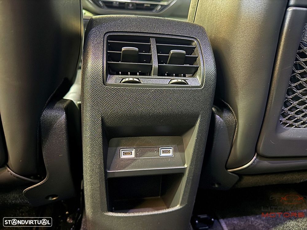 Citroën C5 X 1.6 Hybrid Shine Pack e-EAT8 - 36