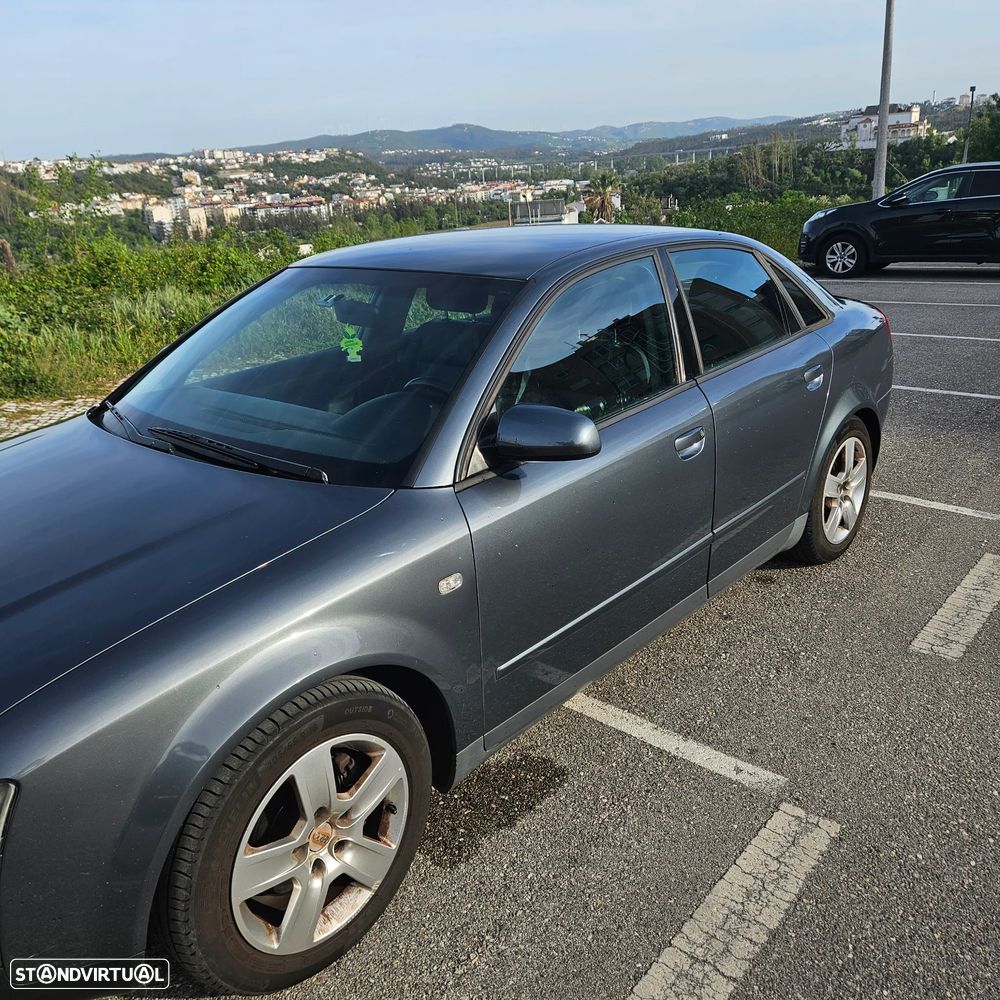 Audi A4 1.9 TDI m6 Exclusive - 2