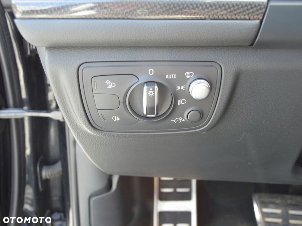 Audi S6 Limousine - 14