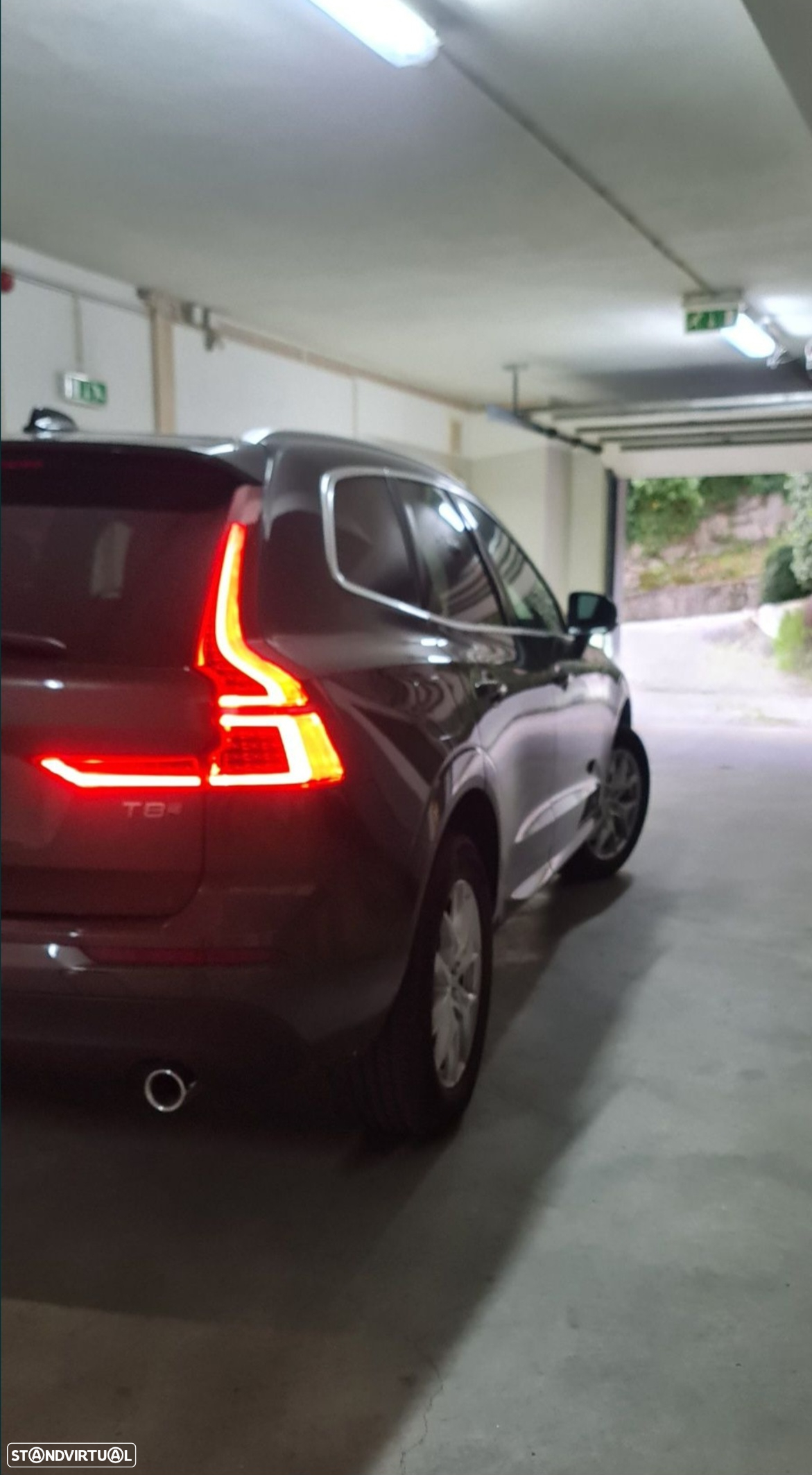Volvo XC 60 2.0 T8 PHEV Momentum Plus AWD - 6