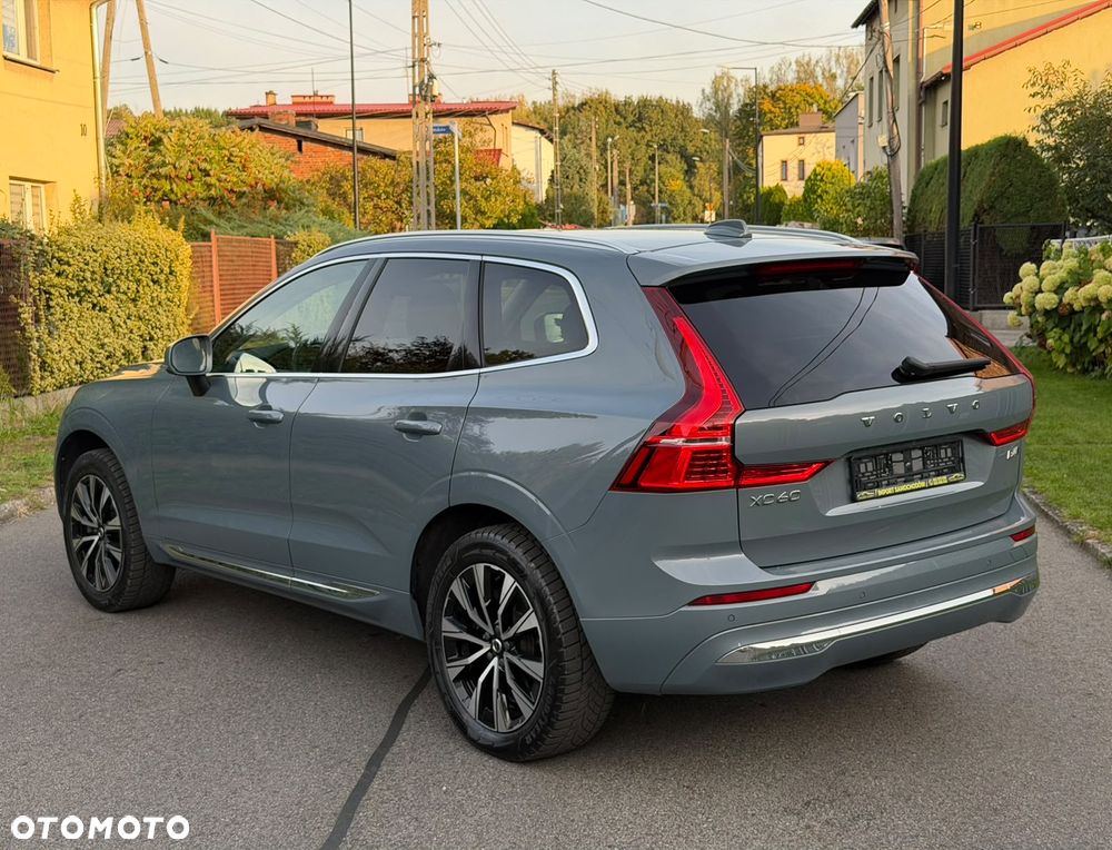 Volvo XC 60 B4 D AWD Plus Bright - 6