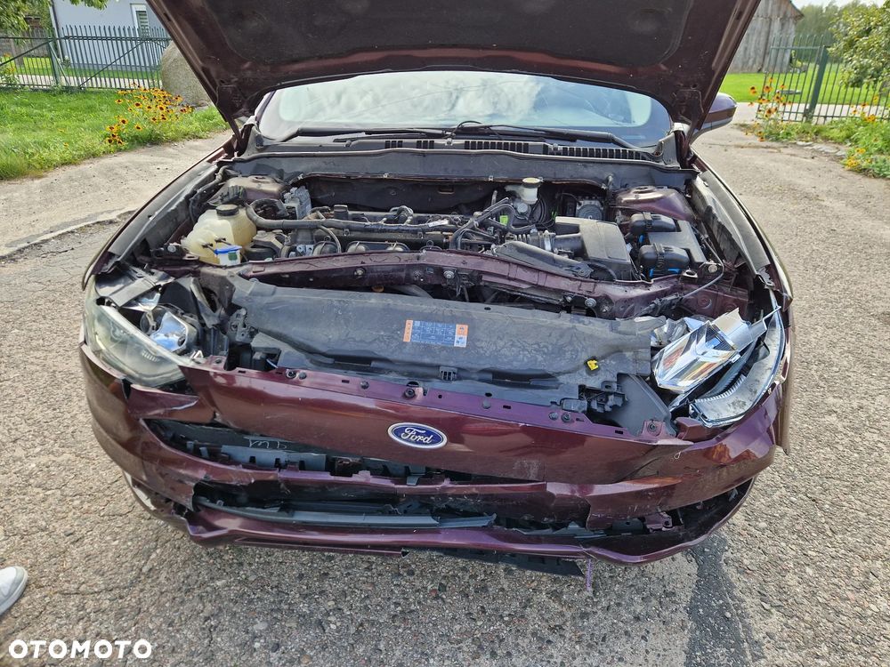 Ford Fusion - 15