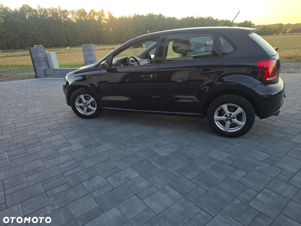 Volkswagen Polo 1.2 TSI Blue Motion Technology Black/Silver Edition - 2