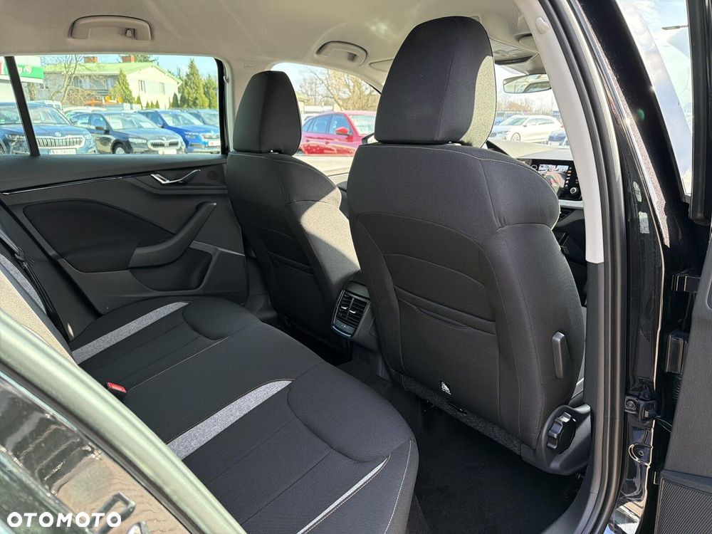 Skoda Scala 1.0 TSI Drive DSG - 20