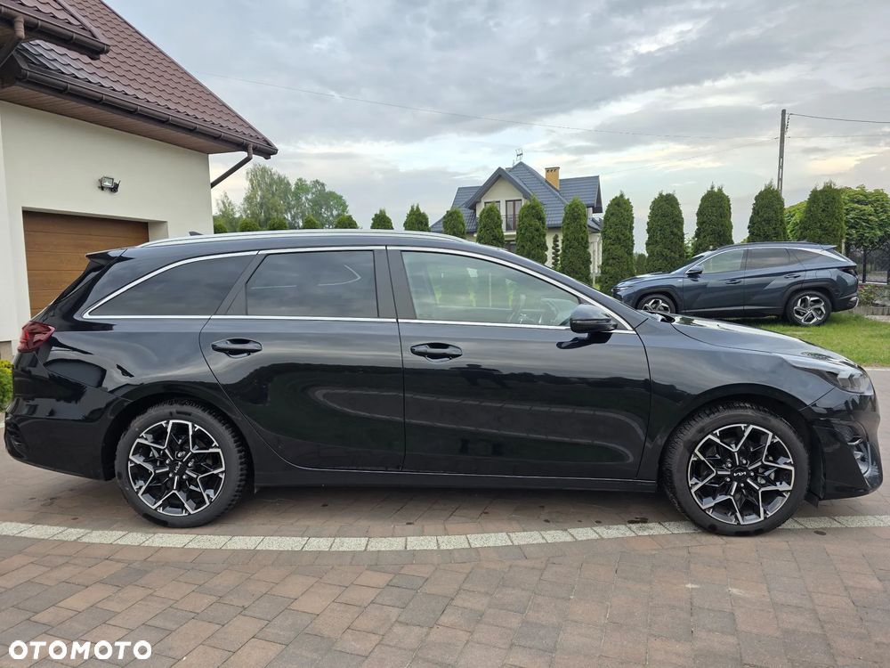 Kia Ceed 1.5 T-GDI DCT7 OPF GT Line - 4