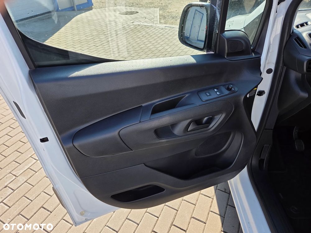 Opel Combo XL 1.5 CDTI Enjoy S&S - 13