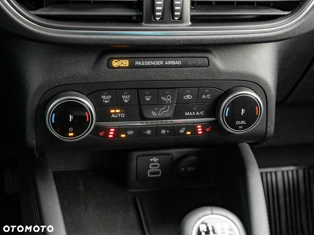 Ford Kuga 1.5 EcoBoost FWD Titanium X - 20