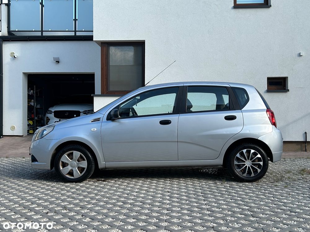 Chevrolet Aveo 1.2 16V Base / Classic - 7