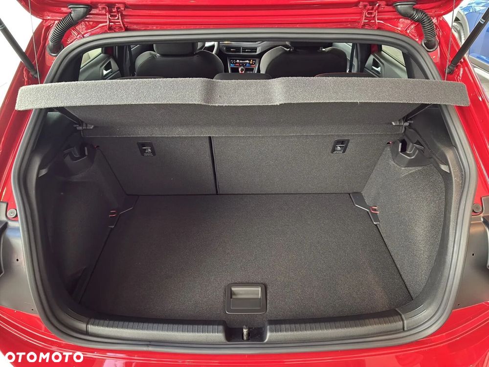Volkswagen Polo - 26