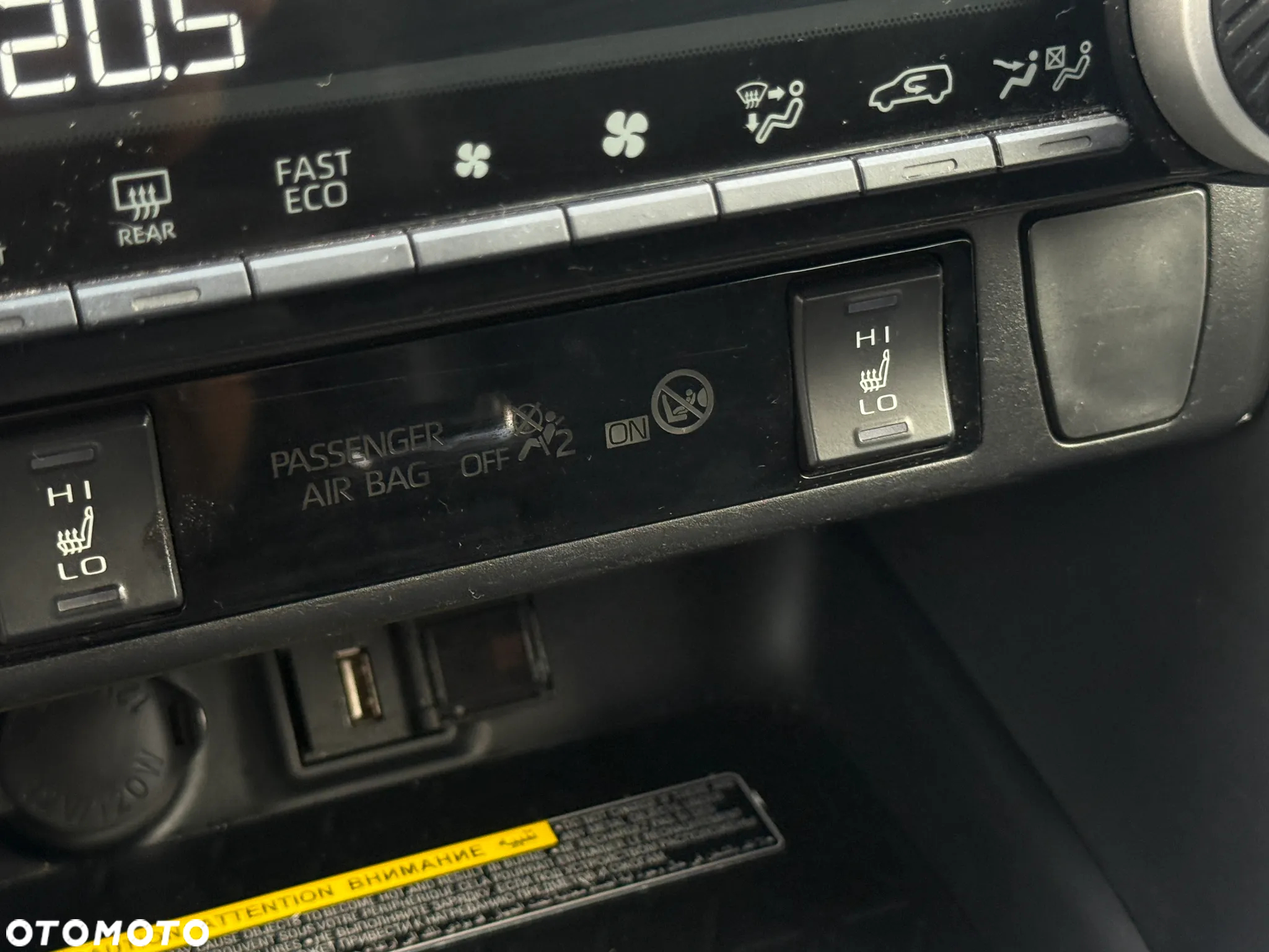 Toyota RAV4 - 20
