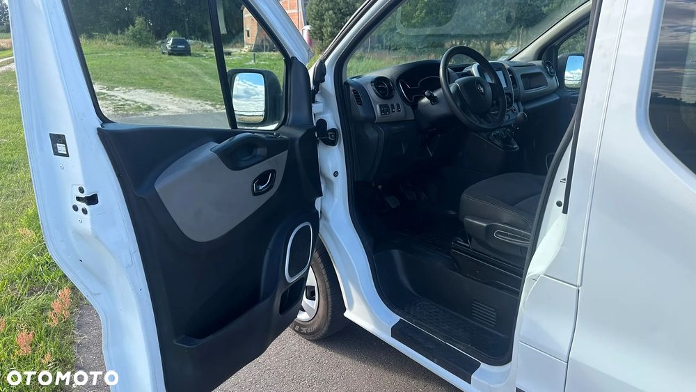 Renault Trafic - 9