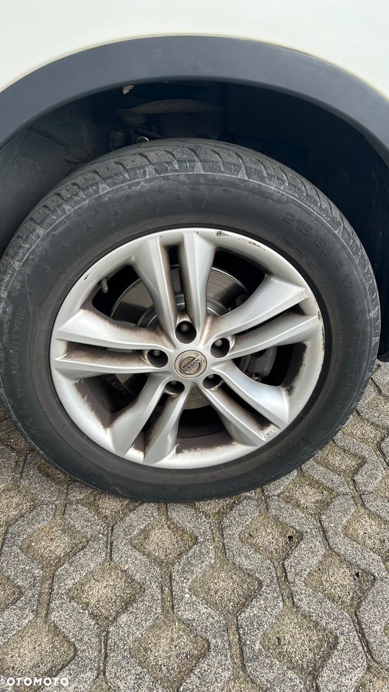 Nissan Qashqai 1.6 DCi 4x4 Tekna - 25
