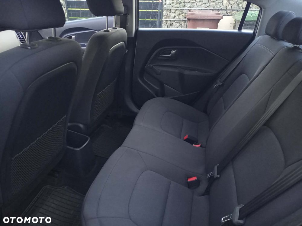 Kia Rio 1.2 M - 13