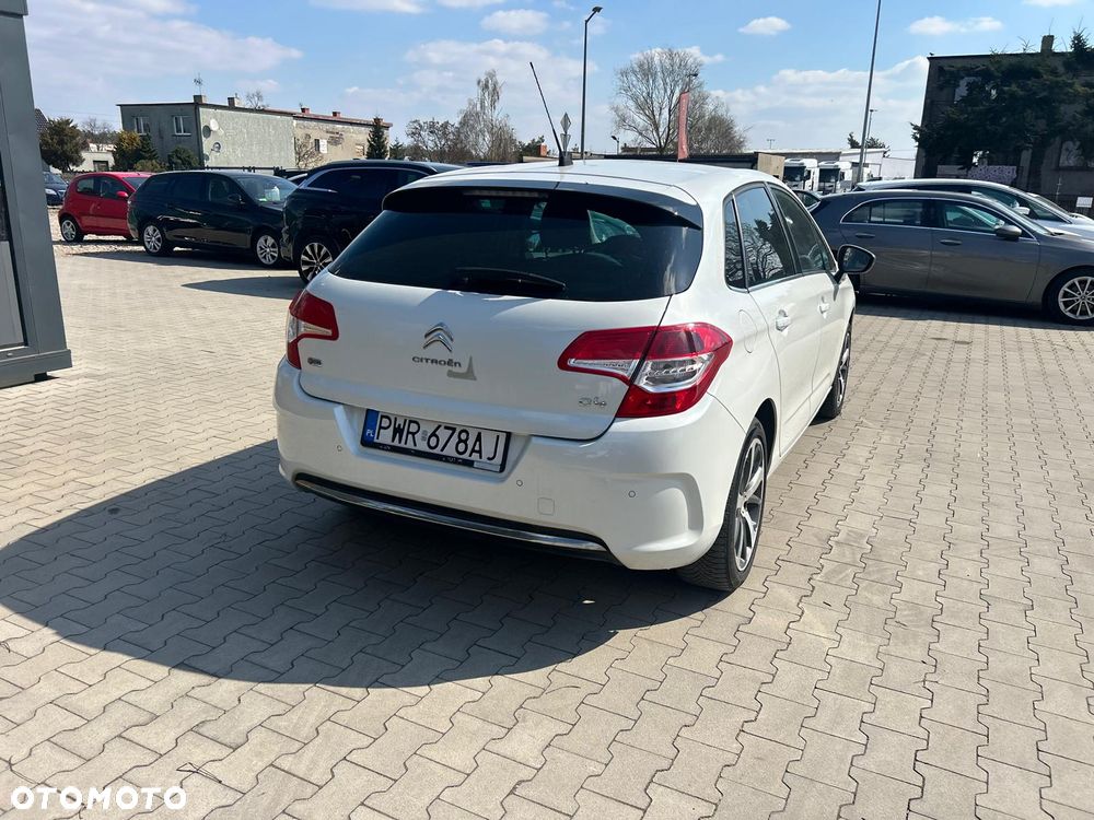 Citroën C4 1.6 HDi Exclusive - 6