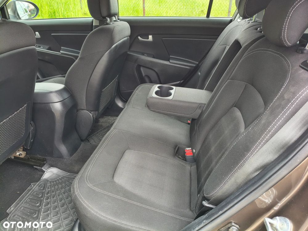 Kia Sportage 1.7 CRDI 2WD Spirit - 10