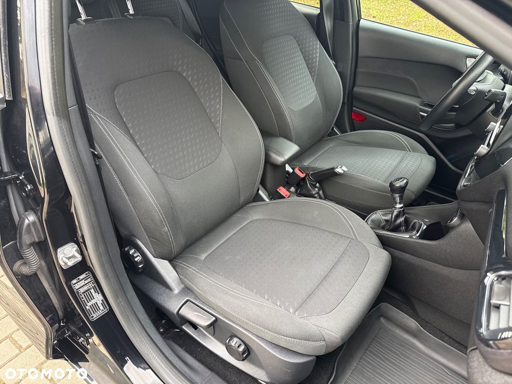 Ford Fiesta - 26