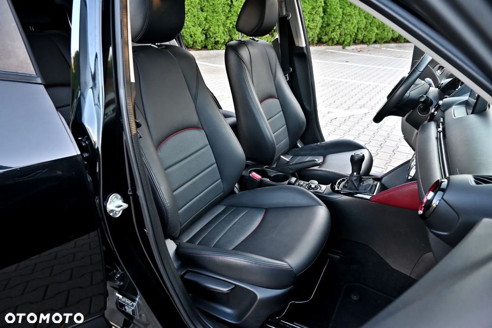 Mazda CX-3 SKYACTIV-G 120 FWD Exclusive-Line - 35