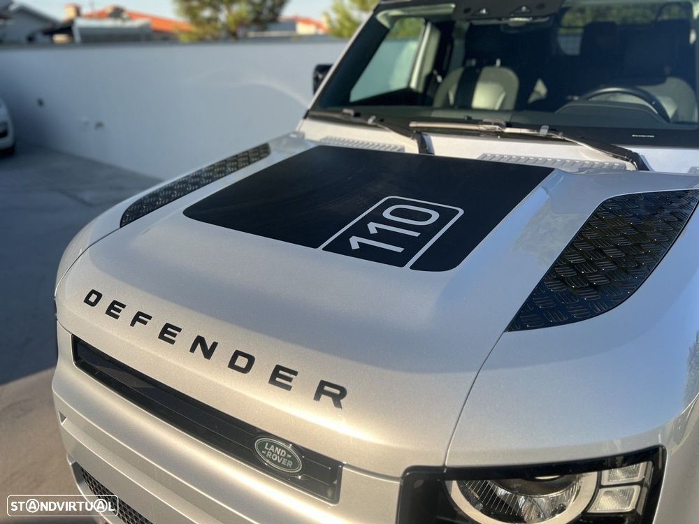 Land Rover Defender 110 D240 S - 9