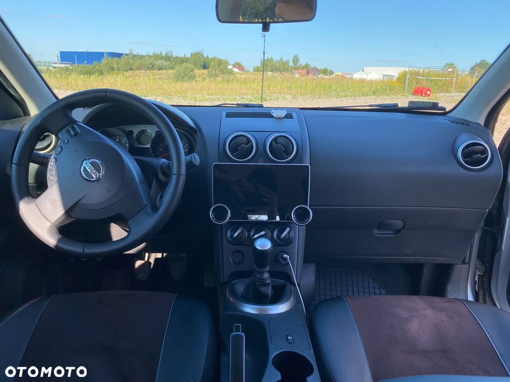 Nissan Qashqai - 10