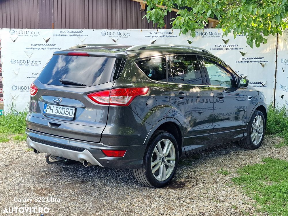 Ford Kuga 2.0 TDCi 4x4 Aut. ST-Line - 10