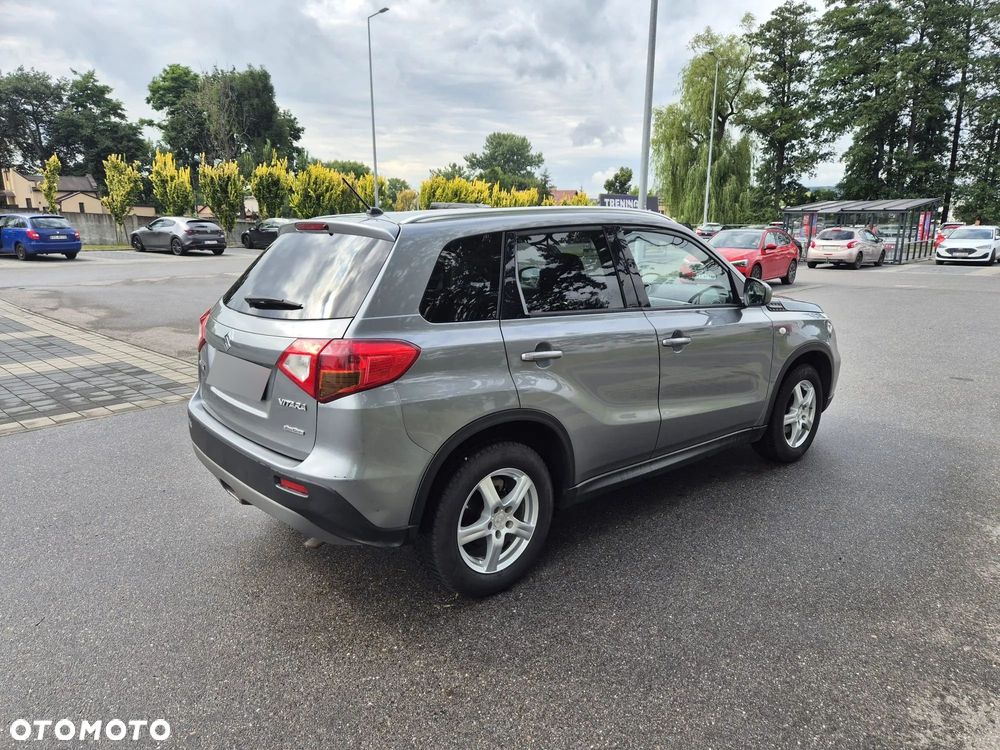 Suzuki Vitara 1.6 Comfort 4WD - 11