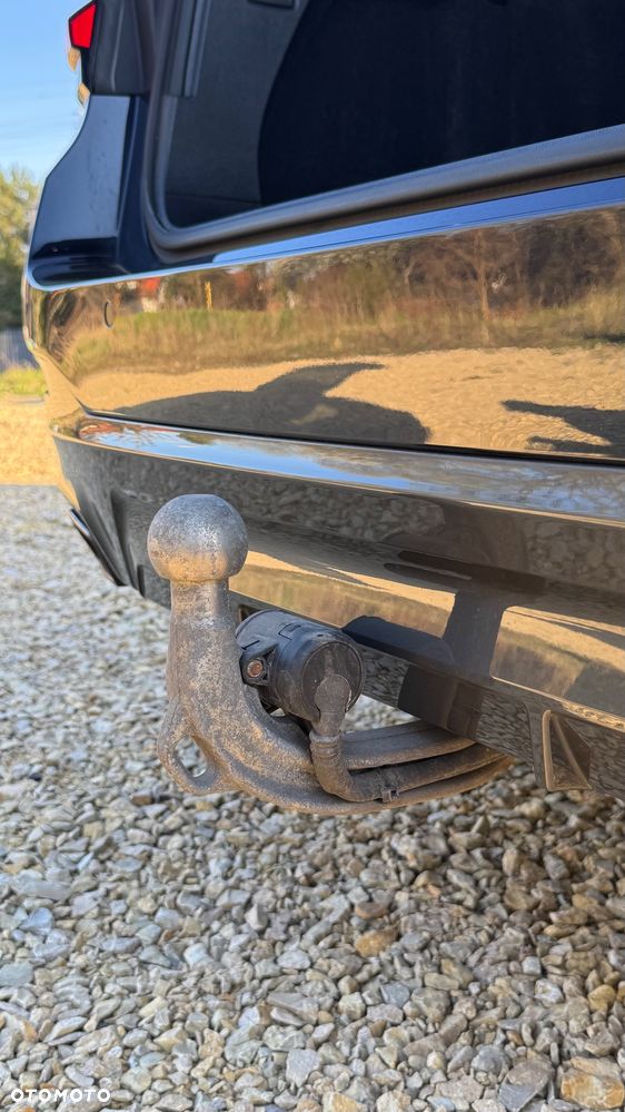 BMW Seria 5 540d xDrive Touring M Sport Edition - 13