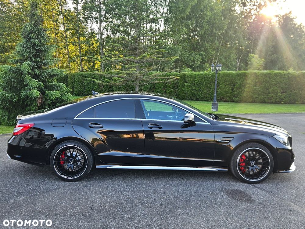 Mercedes-Benz CLS - 26
