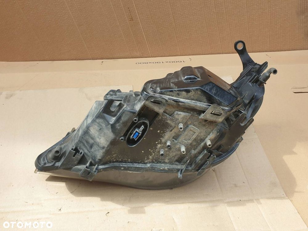 lampa przednia prawa xenon bmw e60 e61 6928022 - 5