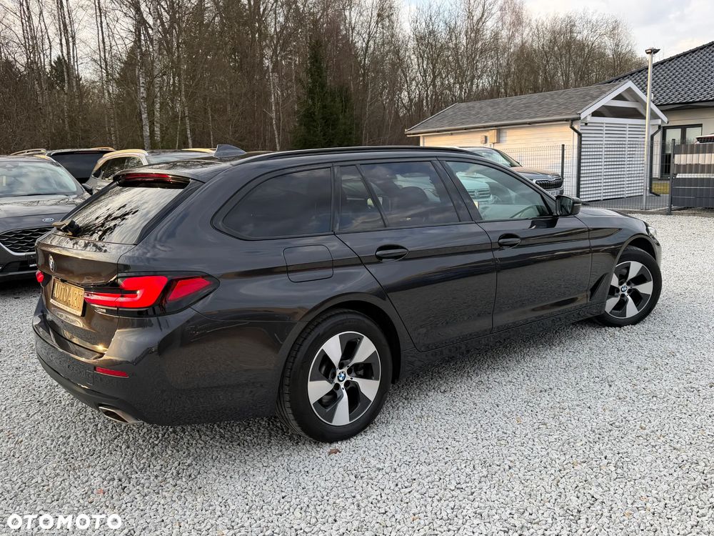 BMW Seria 5 520d Luxury Line - 18