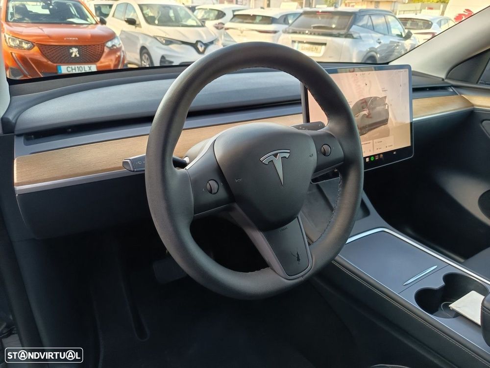 Tesla Model Y Long Range Tração Integral - 13