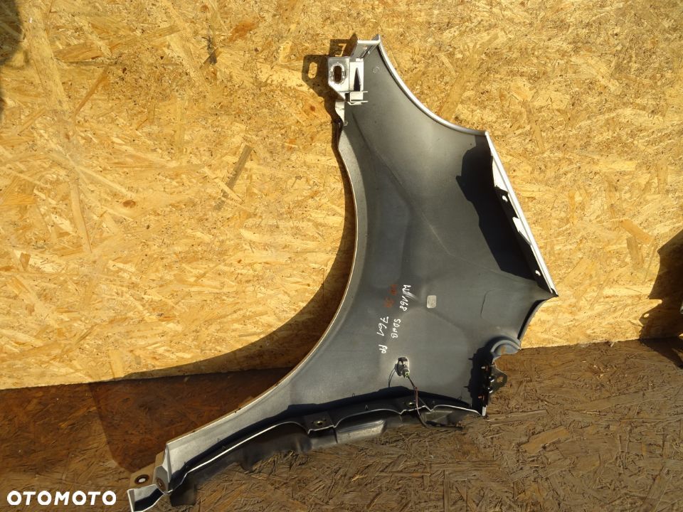 BŁOTNIK PRAWY PRZÓD MERCEDES W168 LONG LAK:761 NR59 - 5