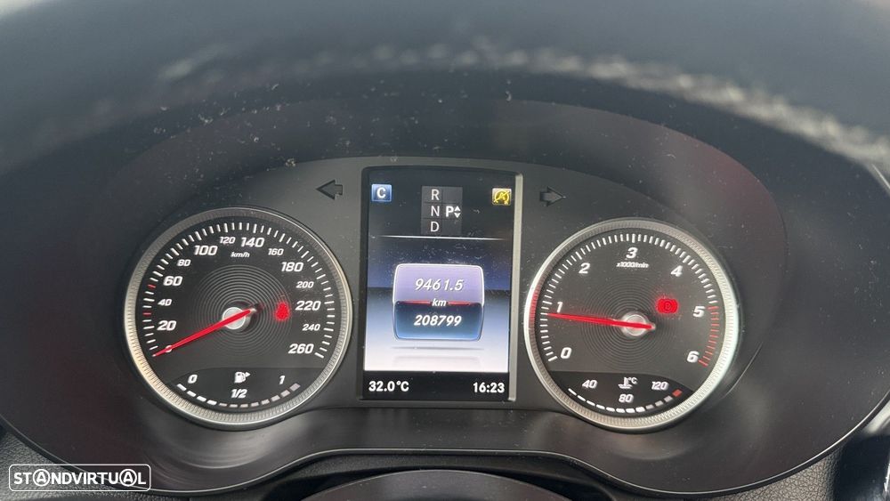 Mercedes-Benz C 200 BlueTEC Avantgarde Aut. - 26
