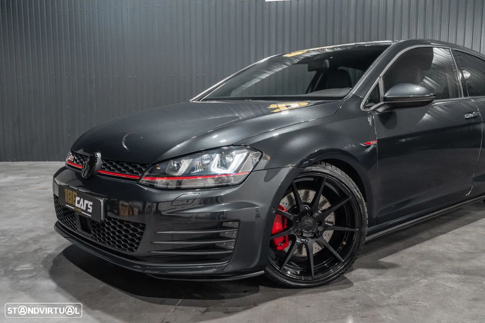 VW Golf 2.0 TSi GTi DSG Performance - 33