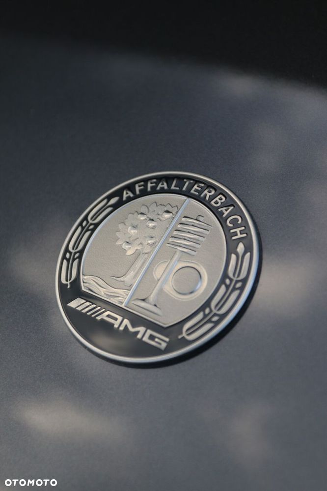 Mercedes-Benz Klasa E - 31