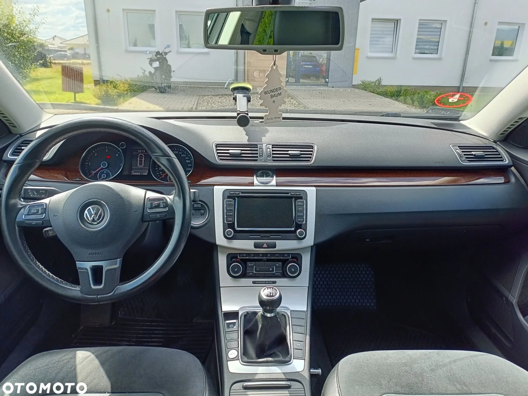 Volkswagen Passat 2.0 TDI DPF Highline - 5