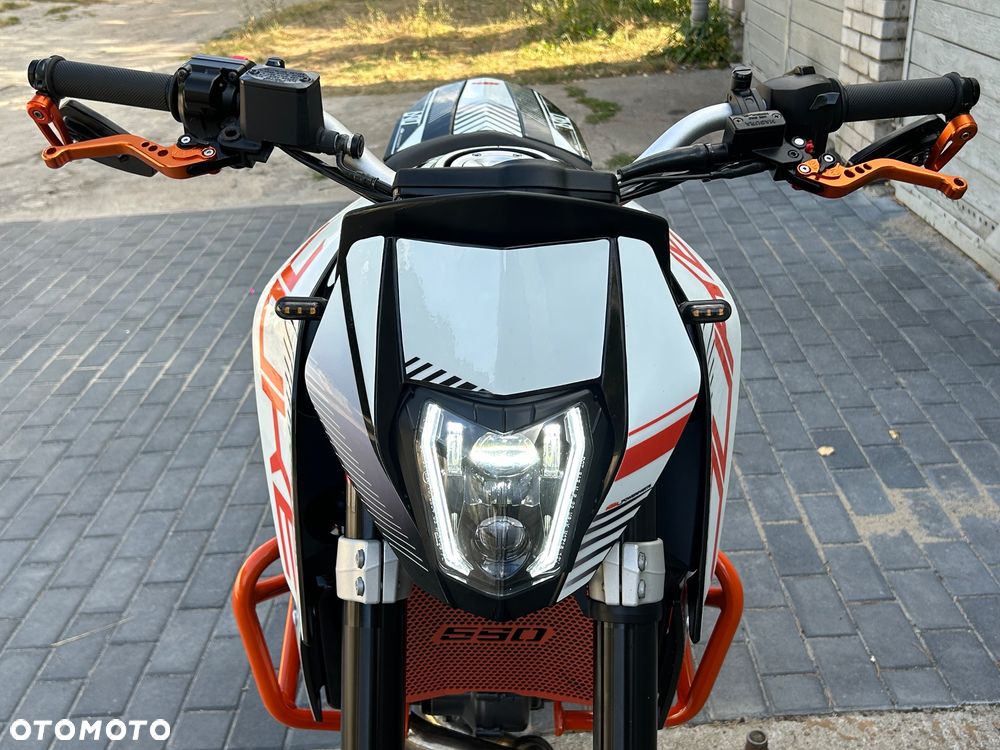 KTM Duke - 12