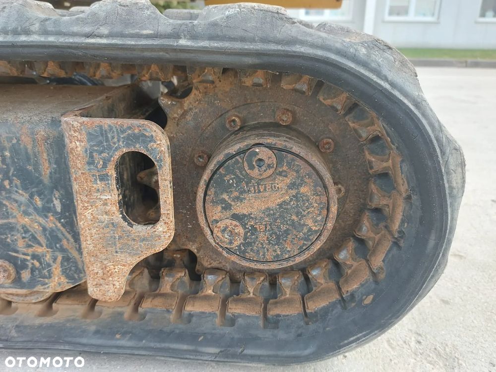 Caterpillar 301.8 - 15