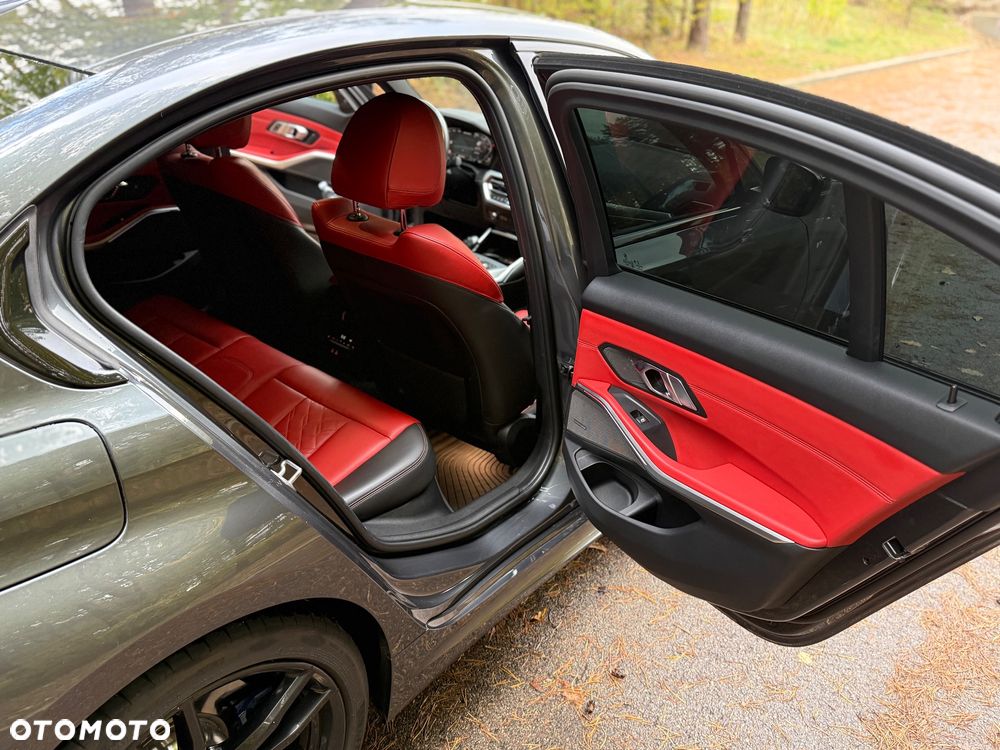 BMW Seria 3 M340i xDrive sport - 17