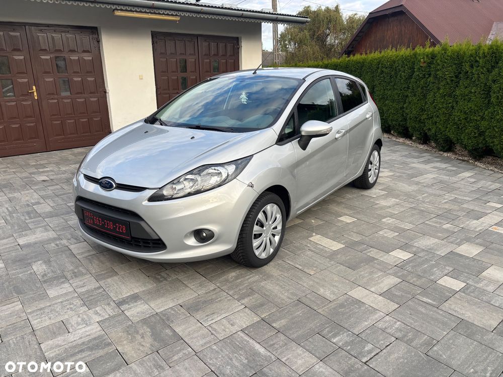 Ford Fiesta 1.25 Champions Edition - 24